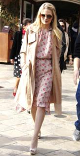 Jennifer Morrison feet photo thumbnail