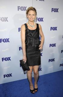 Jennifer Morrison feet photo thumbnail