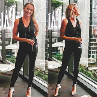 Jennifer O'Dell feet photo thumbnail