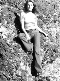 Jennifer O'Neill feet photo 1