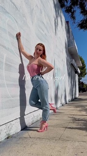 Jennifer Penner feet photo 18