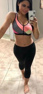 Jennifer Reyna feet photo 13