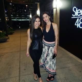 Jennifer Reyna feet photo 1