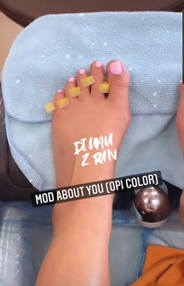 Jennifer Reyna feet photo 10