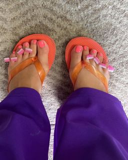 Jennifer Reyna feet photo 11