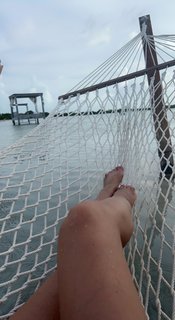 Jennifer Reyna feet photo 4