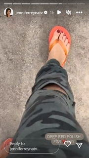 Jennifer Reyna feet photo 11