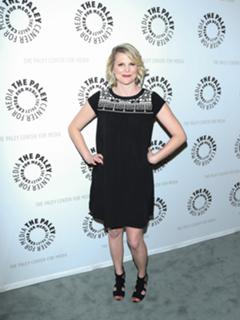 Jennifer Robertson feet photo 17