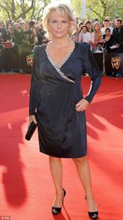 Jennifer Saunders feet photo 1