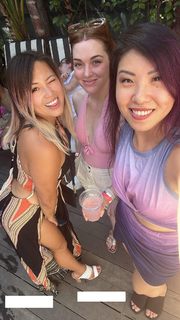 Jennifer Stone feet photo thumbnail