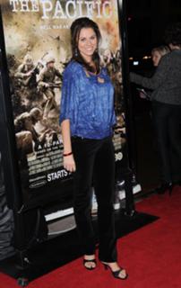 Jennifer Taylor feet photo thumbnail