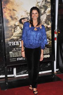 Jennifer Taylor feet photo thumbnail