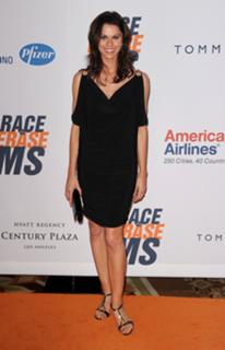 Jennifer Taylor feet photo thumbnail