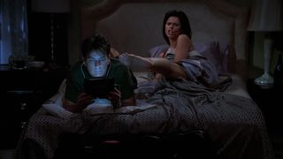 Jennifer Taylor feet photo 9