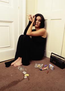 Jennifer Tilly feet photo thumbnail