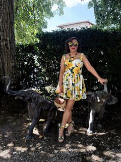 Jennifer Tilly feet photo thumbnail