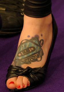 Jennifer Weist feet photo 9
