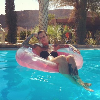 Jennifer Weist feet photo 20