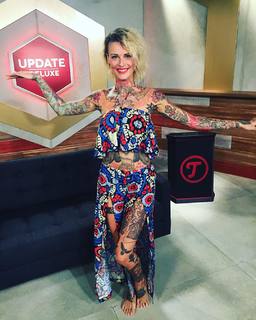 Jennifer Weist feet photo 15