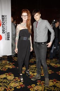 Jennifer Weist feet photo 6