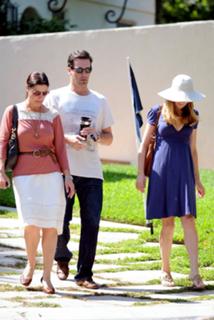 Jennifer Westfeldt feet photo 9
