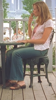 Jennifer Westfeldt feet photo 3