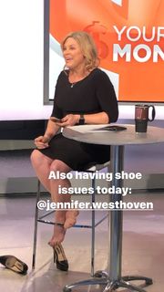 Jennifer Westhoven feet photo 4
