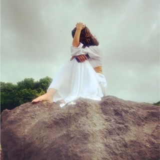 Jennifer Winget feet photo thumbnail