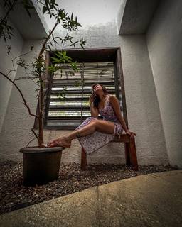 Jennifer Winget feet photo thumbnail