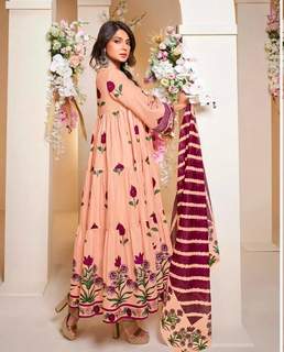 Jennifer Winget feet photo thumbnail