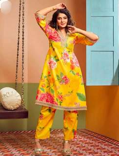 Jennifer Winget feet photo thumbnail