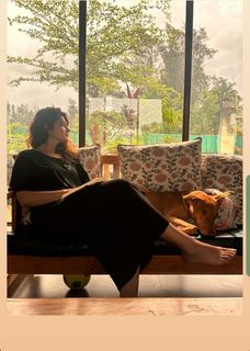 Jennifer Winget feet photo thumbnail