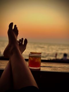 Jennifer Winget feet photo 5
