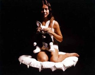 Jenny Agutter feet photo thumbnail