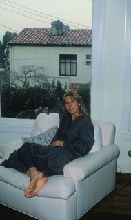 Jenny Agutter feet photo thumbnail