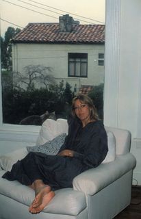 Jenny Agutter feet photo 1