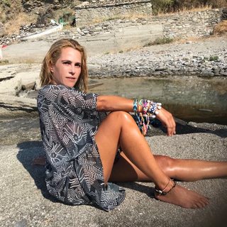 Jenny Botsi feet photo 19