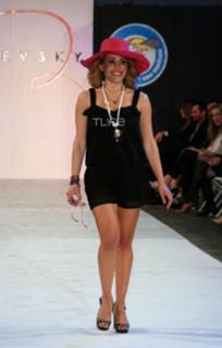 Jenny Botsi feet photo 2