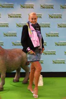 Jenny Elvers feet photo thumbnail