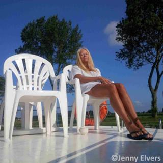 Jenny Elvers feet photo thumbnail