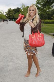 Jenny Elvers feet photo thumbnail