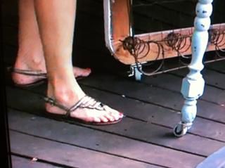 Jenny Grumbles feet photo 2