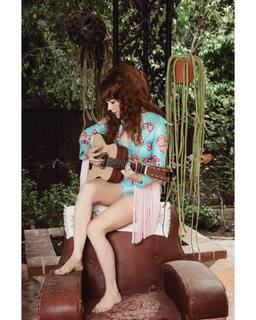 Jenny Lewis feet photo 9