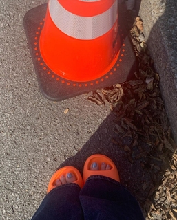 Jenny Lewis feet photo 5