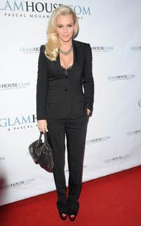 Jenny McCarthy-Wahlberg feet photo thumbnail