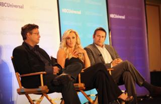 Jenny McCarthy-Wahlberg feet photo thumbnail