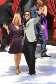 Jenny McCarthy-Wahlberg feet photo thumbnail
