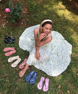 Jenny Melita feet photo 6