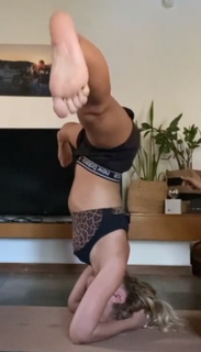 Jenny Melita feet photo 8