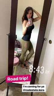Jenny Milkowski feet photo 11